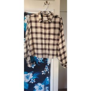 American Eagle Distressed Cropped Flannel